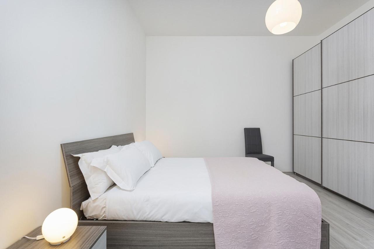 Contemporary Apartment In Sturla By Wonderful Italy เจนัว ภายนอก รูปภาพ