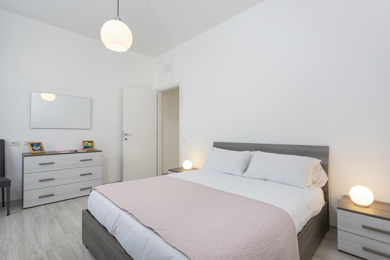 Contemporary Apartment In Sturla By Wonderful Italy เจนัว ภายนอก รูปภาพ