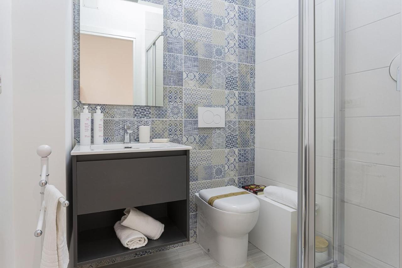 Contemporary Apartment In Sturla By Wonderful Italy เจนัว ภายนอก รูปภาพ