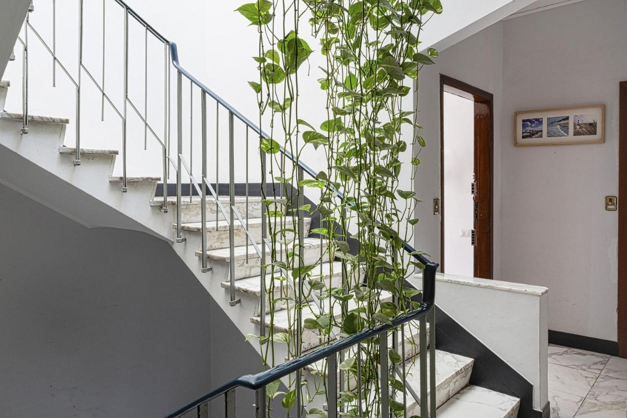 Contemporary Apartment In Sturla By Wonderful Italy เจนัว ภายนอก รูปภาพ